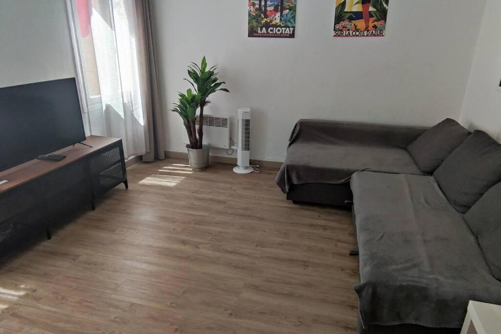 Appart De Charme Plein Centre Apartment La Ciotat Ngoại thất bức ảnh